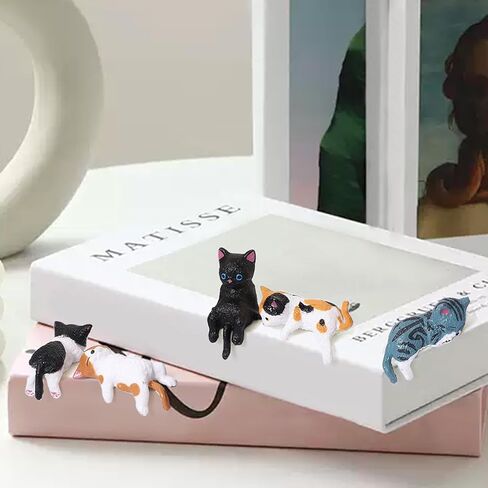 5 Pcs Mini Cat Figurines Car Decor Dashboard Accessories Cute Resin Cat Ornaments for Rearview Mirror Desk Decorations Funny Car Gifts Interior Decors for Woman in Kuwait