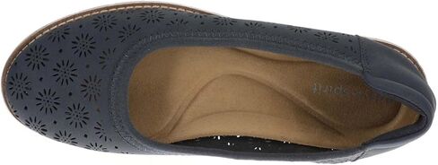 Easy Spirit Keliann Women's Slip On in Saudi Arabia