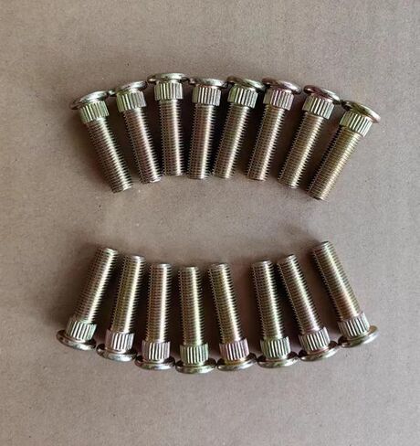 16pcs (3/8-24 * 1.38") Front Rear Wheel Studs 7518378 Replacement for Polaris Ranger 400 500 570 700 800 900 Sportsman Scrambler Trail Boss Blazer 330 ATV in Saudi Arabia