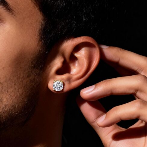 5 Pairs Magnetic Earrings for Men and Women, Non-Piercing Clip On Stud Earrings Set, 4 Pairs Gold and 1 Pair Silver for Sensitive Ears, Stylish Everyday Wear in Kuwait