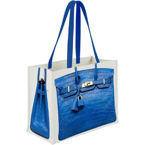 حقيبة قماش أنيقة مع طباعة مستوحاة من الفخامة - حقيبة هدايا مرحة للنساء، هدية أنيقة للعطلات، قابلة للطي للاستخدام اليومي in Kuwait