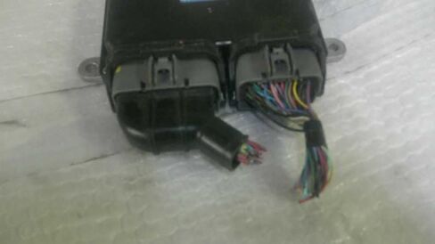 Engine ECM Control Module Fits 16-17 Compatible with Mitsubishi Outlander 1860C813 in Saudi Arabia