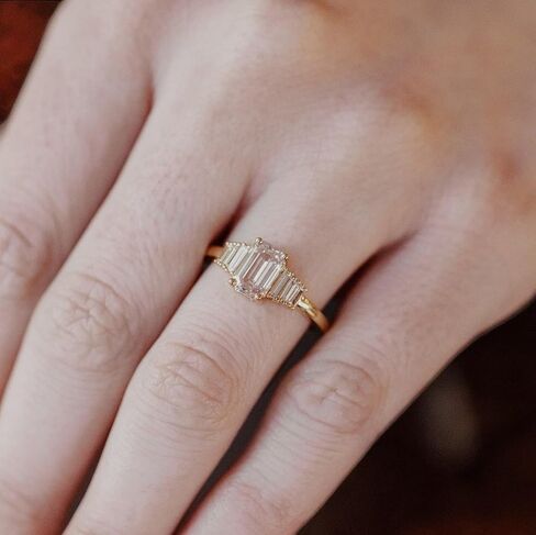 Vintage Emerald Cut Moissanite Engagement Ring - 14K Gold Baguette Accent Wedding Band, Dainty Solitaire Promise Ring for Women, Art Deco Anniversary Jewelry Gift for He in Saudi Arabia