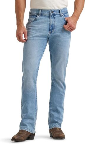 Wrangler Men's Retro Slim Fit Boot Cut Jean, Cloverdale, 33W x 32L in Saudi Arabia