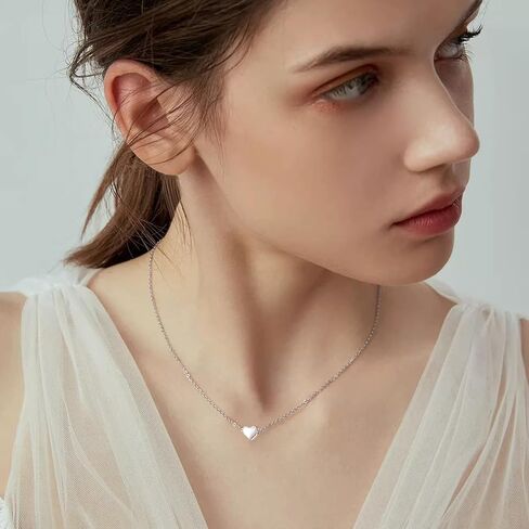 مجموعة مجوهرات فضية للنساء قلادة على شكل قلب صغير قلادات قلادة من الفضة الإسترليني عيار 925 على شكل قلب الحب تتدلى على شكل قطرة رافعة خلفية أقراط لطيفة قابلة للتكديس هدايا مجوهرات عيد الحب in Kuwait