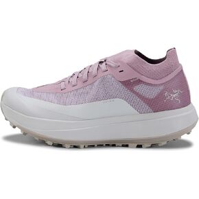 حذاء أركتريكس سيلان للنساء | حذاء جري جبلي مسامي مصمم للسرعة in Kuwait