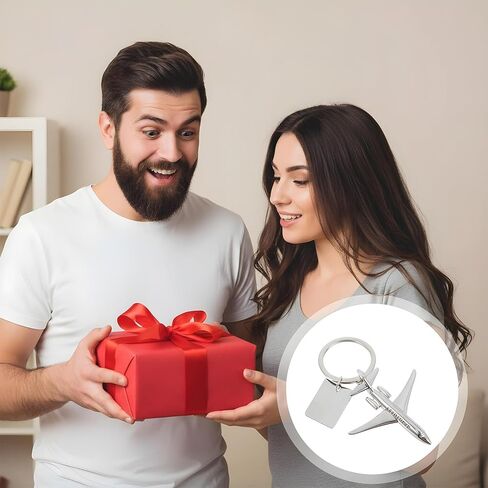 سلسلة مفاتيح معدنية على شكل طائرة، سلسلة مفاتيح طائرة ثلاثية الأبعاد قديمة، سلسلة مفاتيح خاصة، هدايا طيران، حلقة مفاتيح رائعة للرجال والنساء in Saudi Arabia
