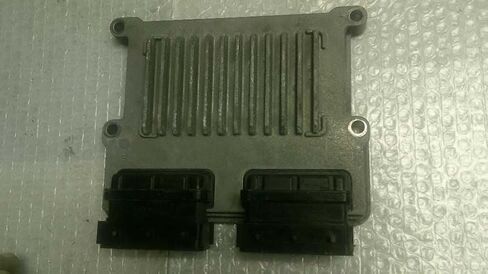 وحدة التحكم ECM للمحرك تناسب 17-18 متوافقة مع Hyundai Sedona 39100-3CYN4 391003CYN4 in Saudi Arabia