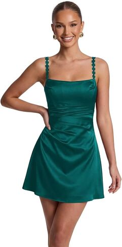 فساتين قصيرة من الساتان لحفلات العودة للوطن 2026 للمراهقين برقبة مربعة وأشرطة سباغيتي مطوي صغيرة للحفلات الراقصة in Kuwait