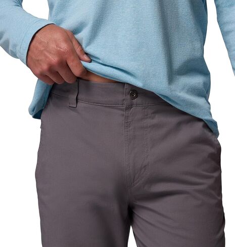 Columbia Men's ROC Chino Pant in Saudi Arabia