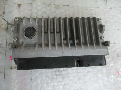 Engine ECM Control Module FWD Fits 16-18 RAV4 89661-0R510 896610R510 in Saudi Arabia