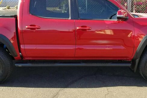 لوحات الجري من سلسلة Raptor بخطوات 5 بوصات بيضاوية الشكل من الألومنيوم الأسود المتوافقة مع الكابينة المزدوجة Tacoma 05-23 in Kuwait