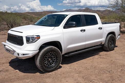 لوحات الجري من سلسلة Raptor بخطوات 5 بوصة طراز OEM مداس كامل من الألومنيوم الأسود متوافق مع 2024-2026 Tacoma Double Cab/Crew Cab in Kuwait