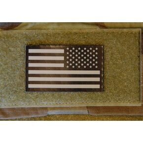 عكسي صغير 1 بوصة × 2 بوصة رقعة علم الولايات المتحدة تان/أسود NSWDG Cag NSW DEVGRU Delta الأشعة تحت الحمراء in Kuwait