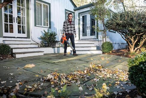 Husqvarna 125B Gas Leaf Blower, 28-cc 1.1-HP 2-Cycle Handheld Leaf Blower, 470-CFM, 170-MPH, 12.5-N Powerful Clearing Performance and Ergonomic Design, Gifts for dad in Saudi Arabia