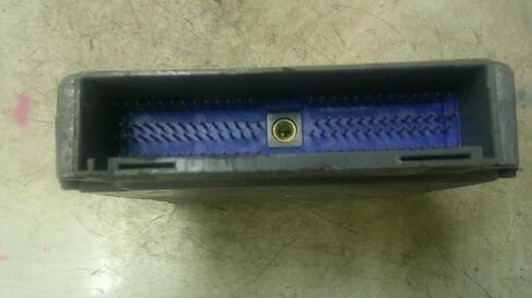 Engine ECM Control Module 4.6L Fits 00 Expedition YL1F-12A650-DF YL1F12A650DF in Saudi Arabia
