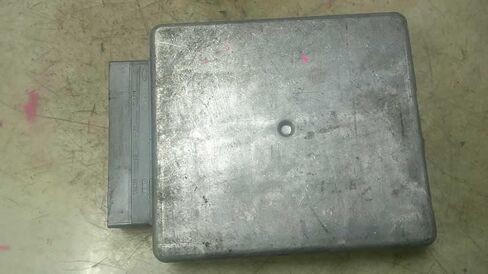 Engine ECM Control Module 4.6L Fits 00 Expedition YL1F-12A650-DF YL1F12A650DF in Saudi Arabia