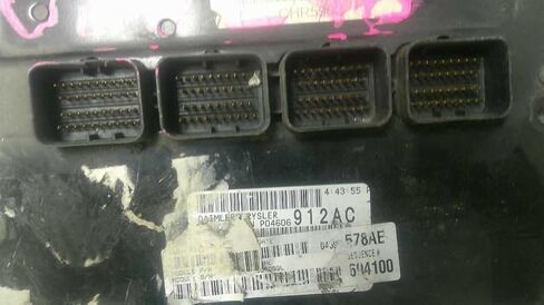 Engine ECM Control Module Sedan 2.4L Fits 05 Sebring 04606912AC P04606912AC in Saudi Arabia