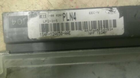 وحدة التحكم ECM للمحرك تناسب 01-02 التركيز 1S4F-12A650-AAE 1S4F12A650AAE in Saudi Arabia