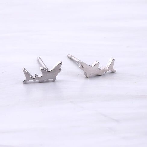 OKEYCH Shark Lover Gift Shark Themed Earrings Love Shark Species Jewelry Marine Biology Merch in Saudi Arabia