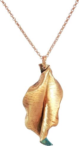 قلادة مصنوعة يدويًا من أوراق النحاس، لون أزرق مخضر، تصميم معدني ريفي، سلسلة رولو من النحاس الصلب in Kuwait