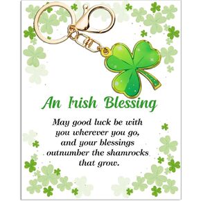 هدايا عيد القديس باتريك، هدايا أيرلندية للنساء، هدية عيد القديس باتريك للفتيات، هدية نعمة أيرلندية للنساء، 3 أوراق البرسيم، سلسلة مفاتيح شامروك خضراء، سحر الحظ الجيد مع بطاقة نعمة in Kuwait