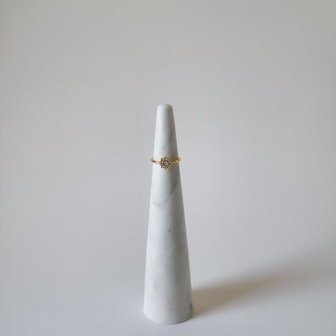 18K Gold Sunflower Ring for Women – Dainty Minimalist Henna Floral Band, Delicate Gold Flower Ring in Saudi Arabia