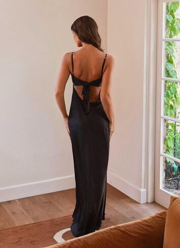 Women's Satin Prom Dress Sleeveless V-Neck Tie Front Open Back Bow Tie Evening Gown Formal Cocktail Party Dress in Saudi Arabia