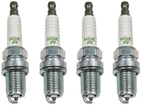 NGK 4 عبوات من شمعات الإشعال النحاسية، CR7E، مقاس الفجوة 0.031 بوصة، حجم الخيط 14 مم × 1.25 مم، مجموعة من 4 قطع، قطع غيار السيارات البديلة المباشرة in Kuwait