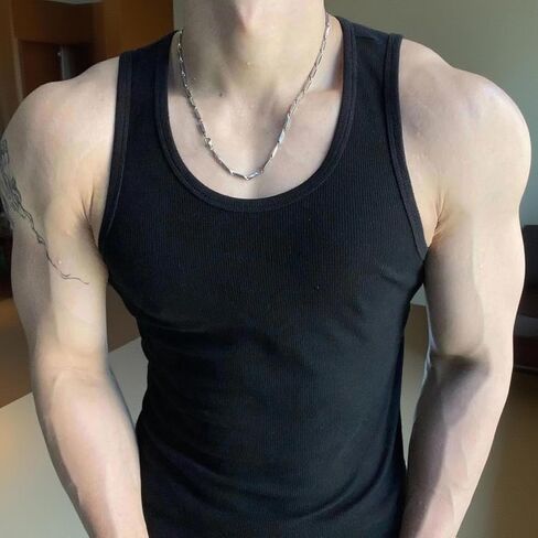 Quick Dry Workout Tank Tops Breathable Gym Sleeveless Muscle Shirts for Active Men in Saudi Arabia