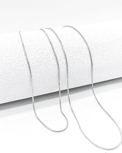 Double Layer Snake Chain Necklace for Women, Adjustable Layered Choker in Saudi Arabia