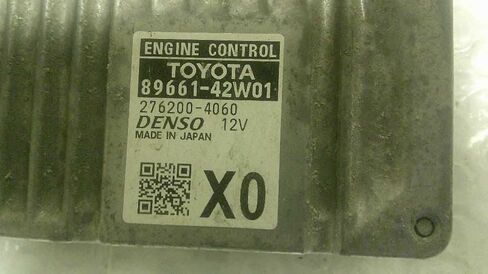 وحدة التحكم في المحرك ECM AWD تناسب 16-18 RAV4 89661-42W01 8966142W01 in Saudi Arabia