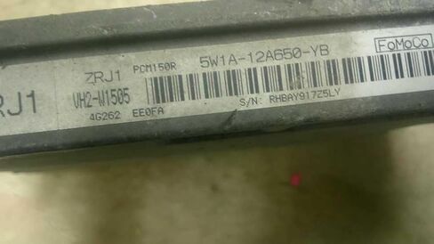 وحدة التحكم في المحرك ECM تناسب 05 متوافقة مع Lincoln Town CAR 5W1A-12A650-YB 5W1A12A650YB in Saudi Arabia