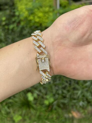 مجوهرات Joyas Tri Color أساور مريم العذراء غوادالوبي المملوءة بالذهب عيار 18 قيراط للنساء، أساور للرجال Pulsera de la Virgen de Guadalupe.Chapa de Oro.Oro Laminado. in Saudi Arabia