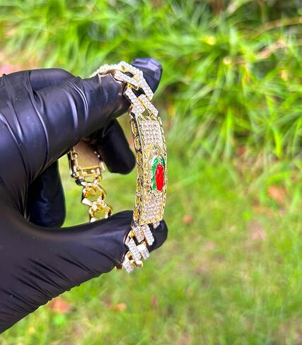 مجوهرات Joyas Tri Color أساور مريم العذراء غوادالوبي المملوءة بالذهب عيار 18 قيراط للنساء، أساور للرجال Pulsera de la Virgen de Guadalupe.Chapa de Oro.Oro Laminado. in Saudi Arabia