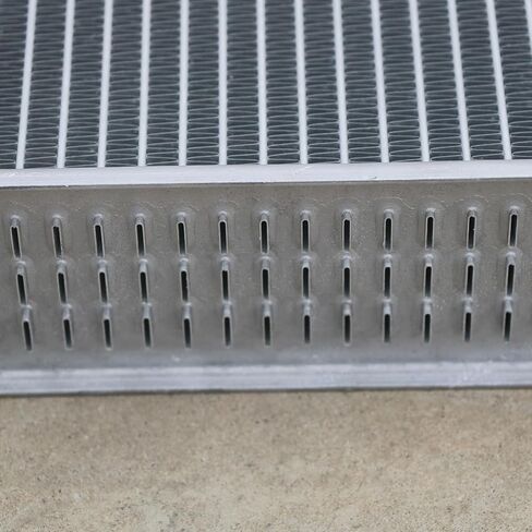 3Row Aluminum Radiator Fit for 2010-2011 Chevy Camaro SS Coupe Convertible 6.2L CC13142 in Saudi Arabia