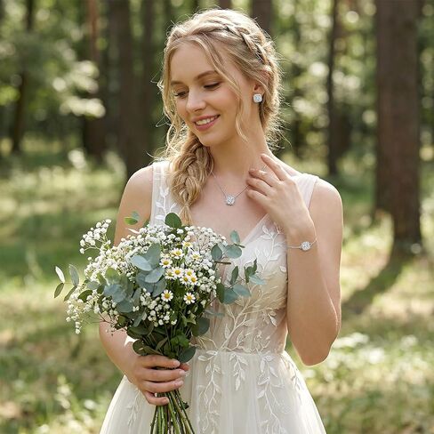 4 Pcs Silver Pendant Necklace Earrings Bracelet Set, Rhinestone Bridal Wedding Jewelry Set Elegant Silver Brides Bridesmaid Prom Costume Accessories for Evening Wedding Party Gift in Saudi Arabia