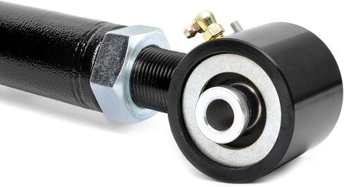 طقم رفع Rough Country 4.5 بوصة لسيارة جيب شيروكي XJ 1984-2001 | 2.5/4.0L - 61622 in Kuwait