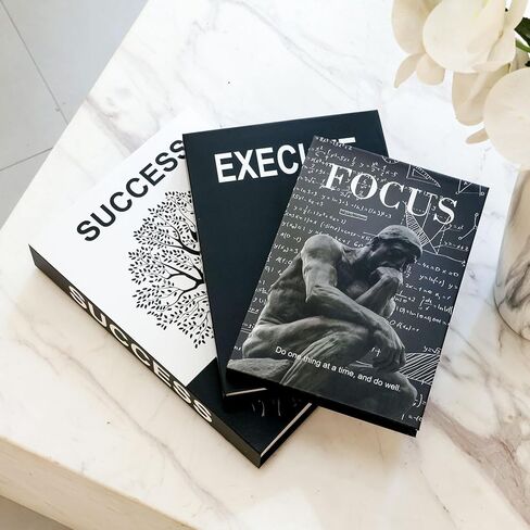 مجموعة من 3 صناديق تزيين، كتب تزيين طاولة القهوة، كتب وهمية لمصممي الأزياء الحديثة لديكور المنزل الجمالي، صندوق تخزين صناعي لتزيين رف الكتب، كتاب صناعي للديكور in Kuwait