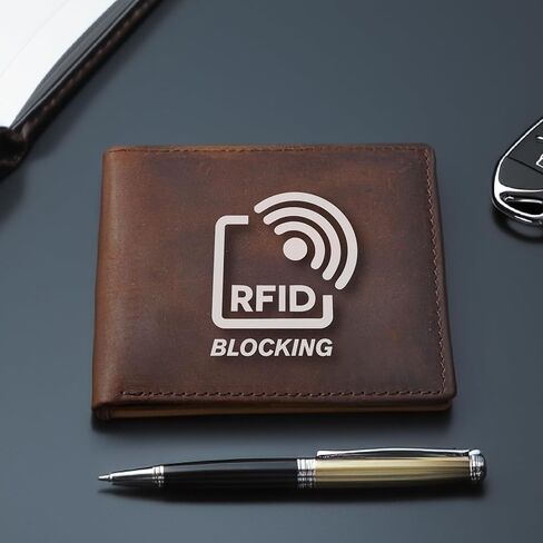 محفظة جلدية مخصصة للرجال - اسم منقوش مخصص أو حرف واحد فقط - محفظة ثنائية الطي تحجب RFID - حامل بطاقة جيب أمامي نحيف - هدية مخصصة للأب أو الزوج أو الصديق أو رفقاء العريس in Kuwait