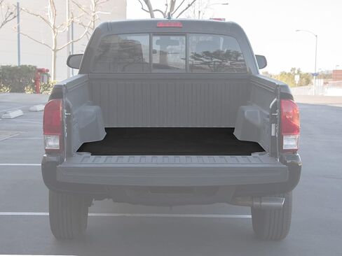 سجادة سرير شاحنة مطاطية ذات خط أفقي من Armordillo|متوافقة مع سرير طويل 2015-2022 Chevy Colorado/GMC Canyon بطول 6 أقدام و72 بوصة|8740514|أسود|بطانة حصيرة in Saudi Arabia