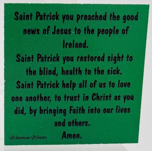 Westmon Works St Patrick Auto Rosary الكاثوليكية سحر السيارة لمرآة الرؤية الخلفية مجموعة الصلاة الأيرلندية ذات الخرز الزجاجي مع بطاقة شفيع سانت أيرلندا المقدسة in Saudi Arabia