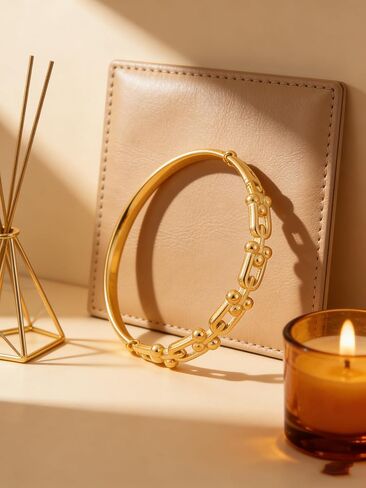 18K Gold Plated Stainless Steel Bracelet U-Shaped Horseshoe Clasp Cuff Bracelet Fashion Jewelry Women's Bracelet in Saudi Arabia