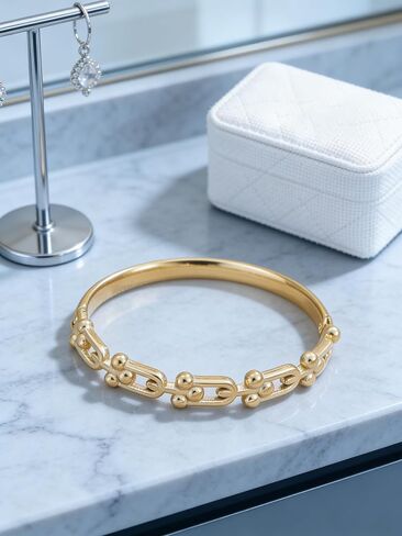 18K Gold Plated Stainless Steel Bracelet U-Shaped Horseshoe Clasp Cuff Bracelet Fashion Jewelry Women's Bracelet in Saudi Arabia