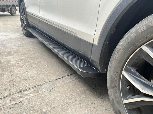 جميع الخطوات الجانبية للوحة الجري باللون الأسود تناسب سيارة Chevy Traverse 2024 2025 2026 من الألومنيوم بدواسات السلالم مع براغي مثبتة قطعتان/مجموعة in Saudi Arabia