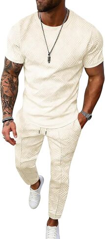 طقم بدلة رياضية للرجال من UOUA مكون من قطعتين بأكمام قصيرة وسروال رياضي للركض in Kuwait