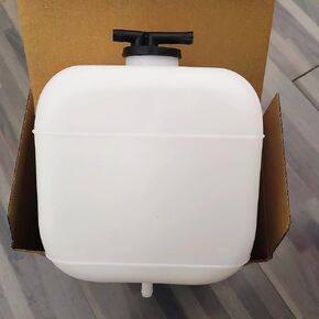 68841-42360 Sub Bottle Reserve Expansion Tank For Kubota L4310 L4310F R310 R310H R510 R510B in Kuwait