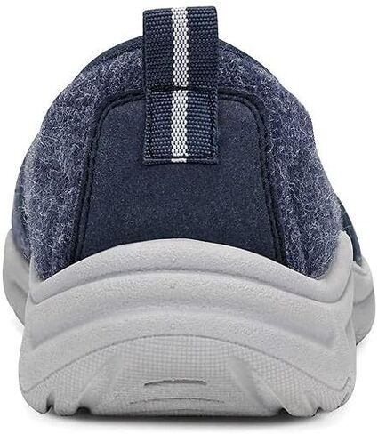 Easy Spirit Women's Twist Sneaker in Saudi Arabia
