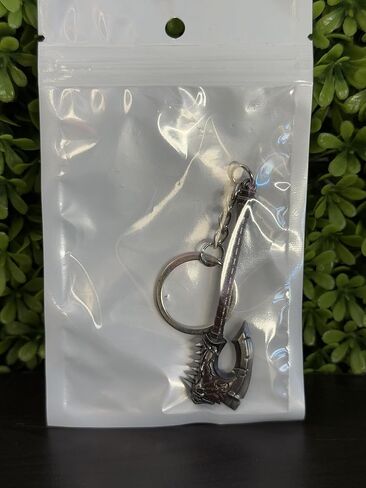 World of Warcraft Gorehowl Keychain – Legendary Orc Weapon Keychain for Gamers & Collectors Model Action Figures Game Toys Collection Gift Desk Decoration Backpack Pendant Gift in Saudi Arabia