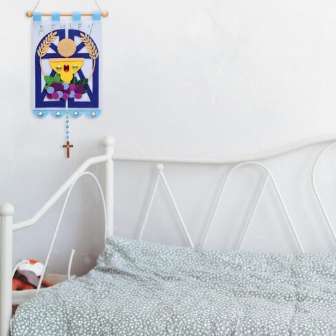 مجموعة لافتة المناولة الأولى مجموعة تزيين لافتة حرفية كاثوليكية مع قطع لباد وأقلام لامعة وأحجار كريمة DIY نشاط الكنيسة المدرسية يوم الأحد للأولاد والبنات ديكور حفلات المعمودية (أزرق) in Kuwait